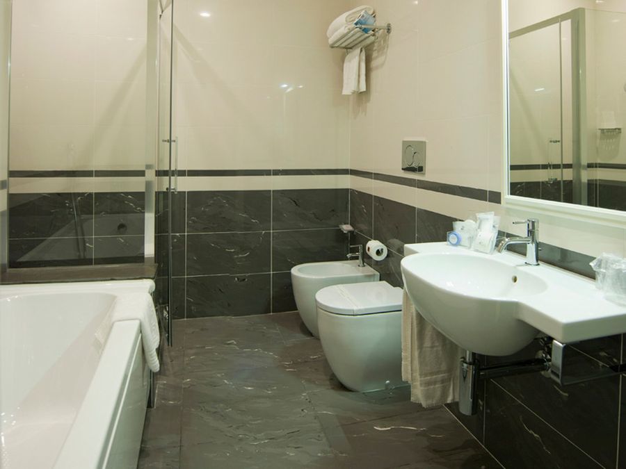 Leonardo Boutique Monti Hotel 4*