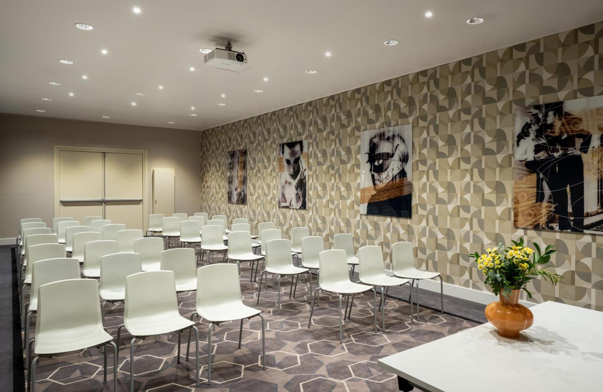 Leonardo Boutique Monti Hotel 4*
