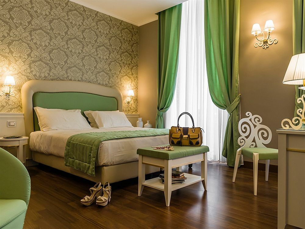 Leonardo Boutique Monti Rome